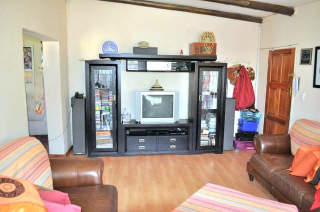 3 Bedroom Property for Sale in Heilbron Free State